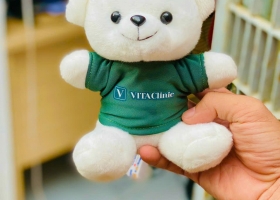  Cuahanggaubong.com sản xuất gấu bông tri ân khách hàng của Vita Clinic