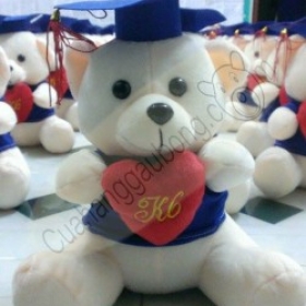 Gấu bông tốt nghiệp có in logo trường Trung Cấp Phật Giáo Khánh Hòa